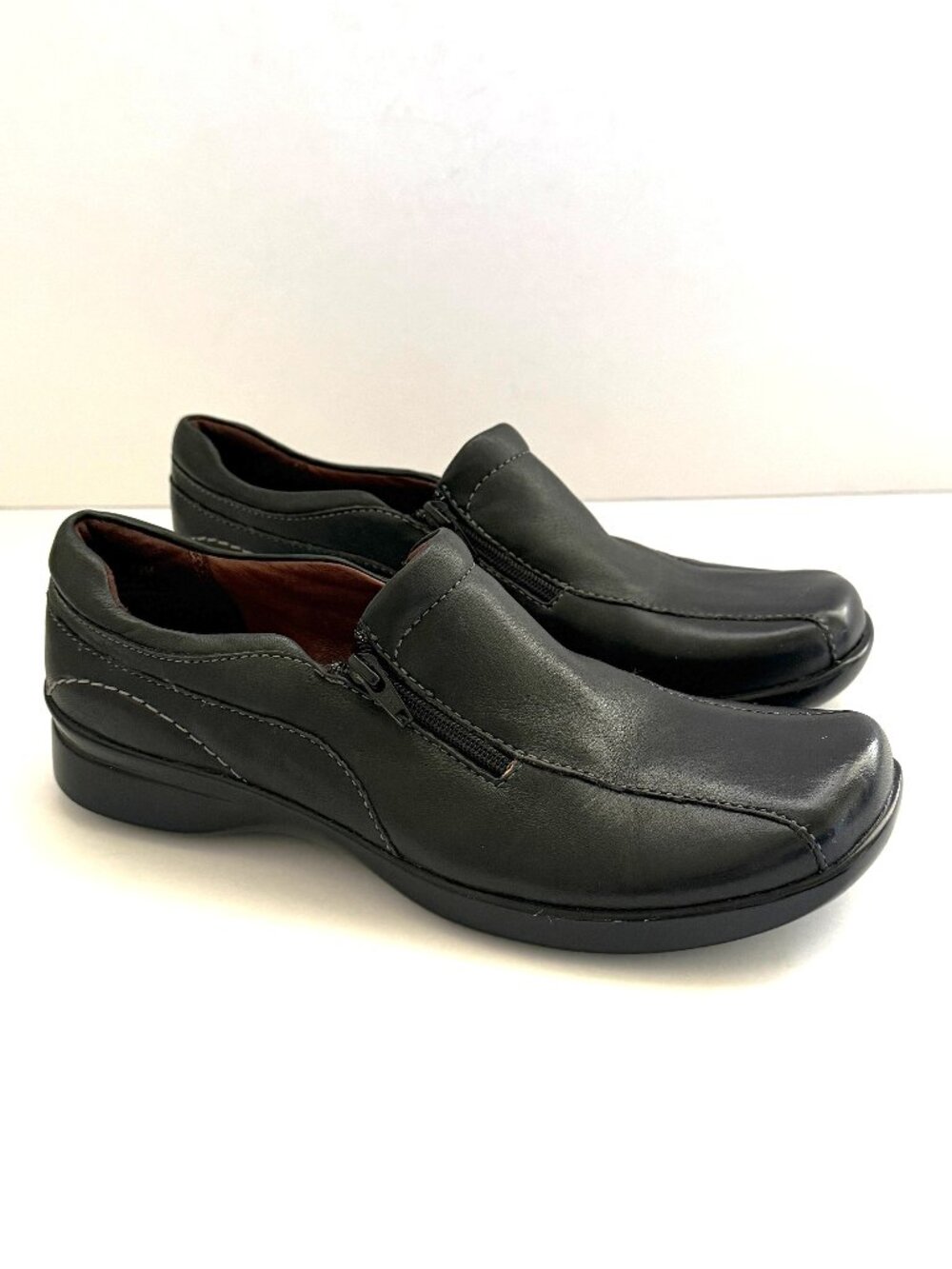 Naturalizer Astern Womens Shoes 7.5M Black Leather Zip NWOB